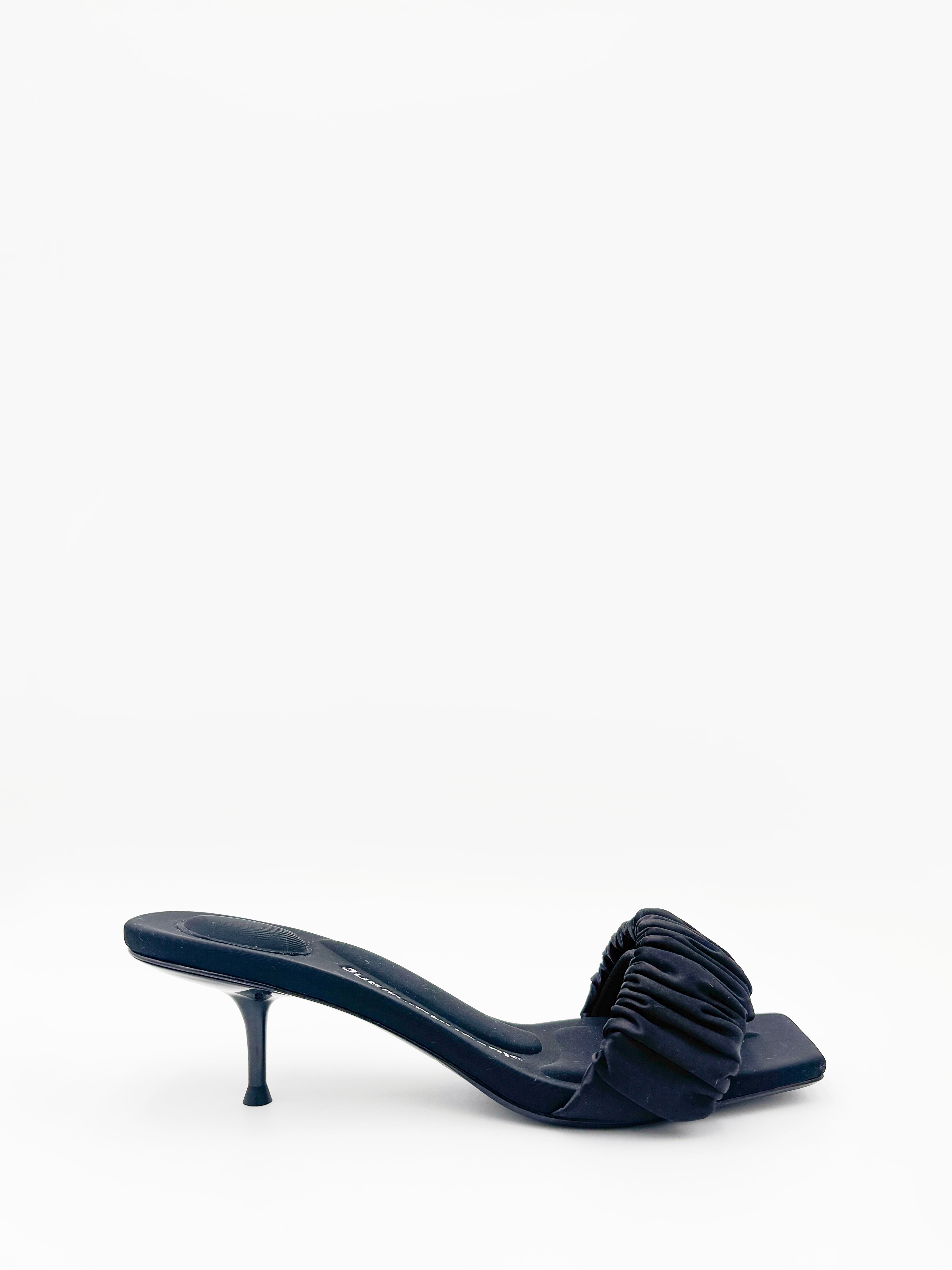 Jessie Scrunchie Sandals – The Harmonic1