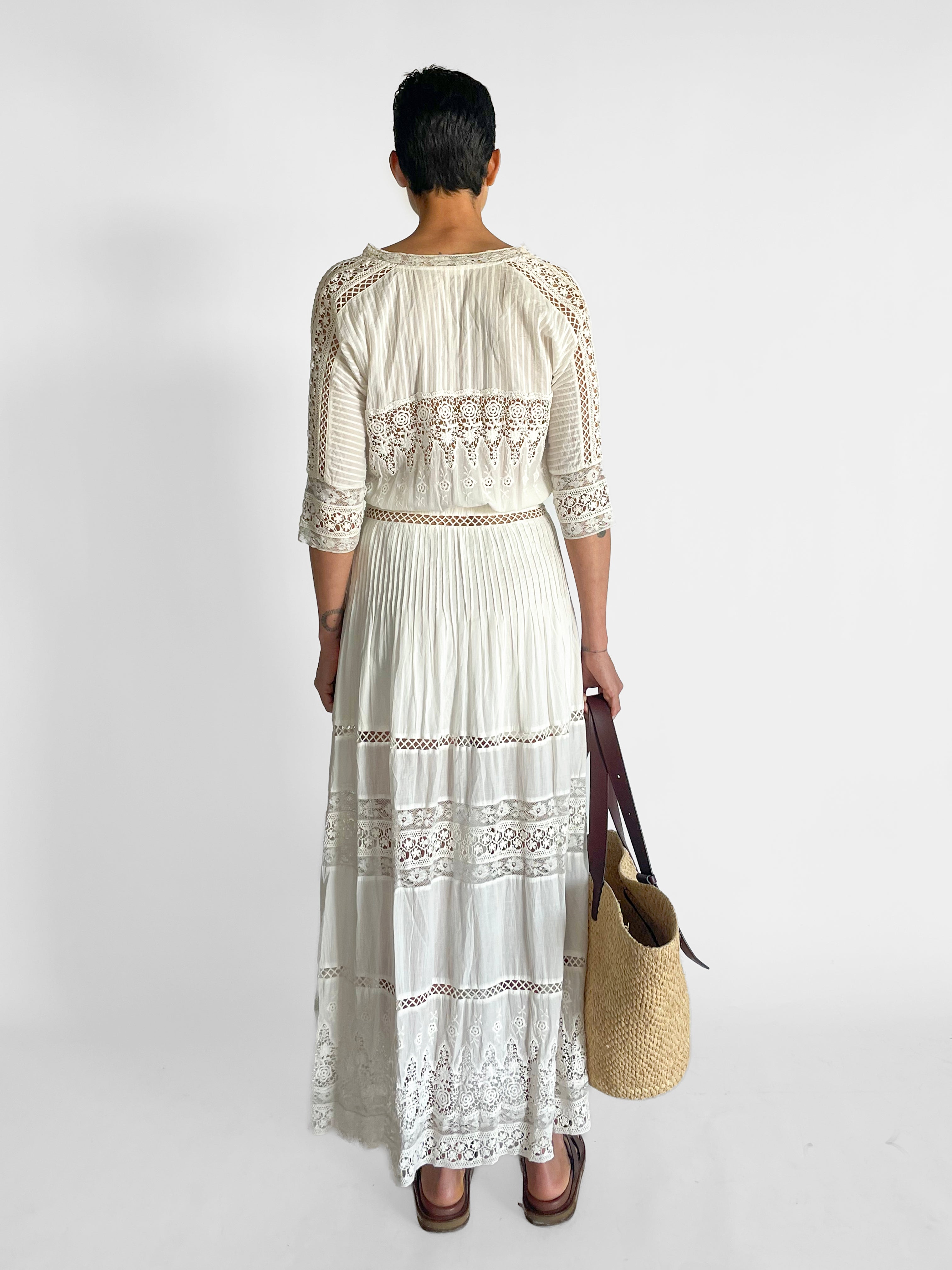 Billie Rose Lace Maxi Dress, image 2 of 5