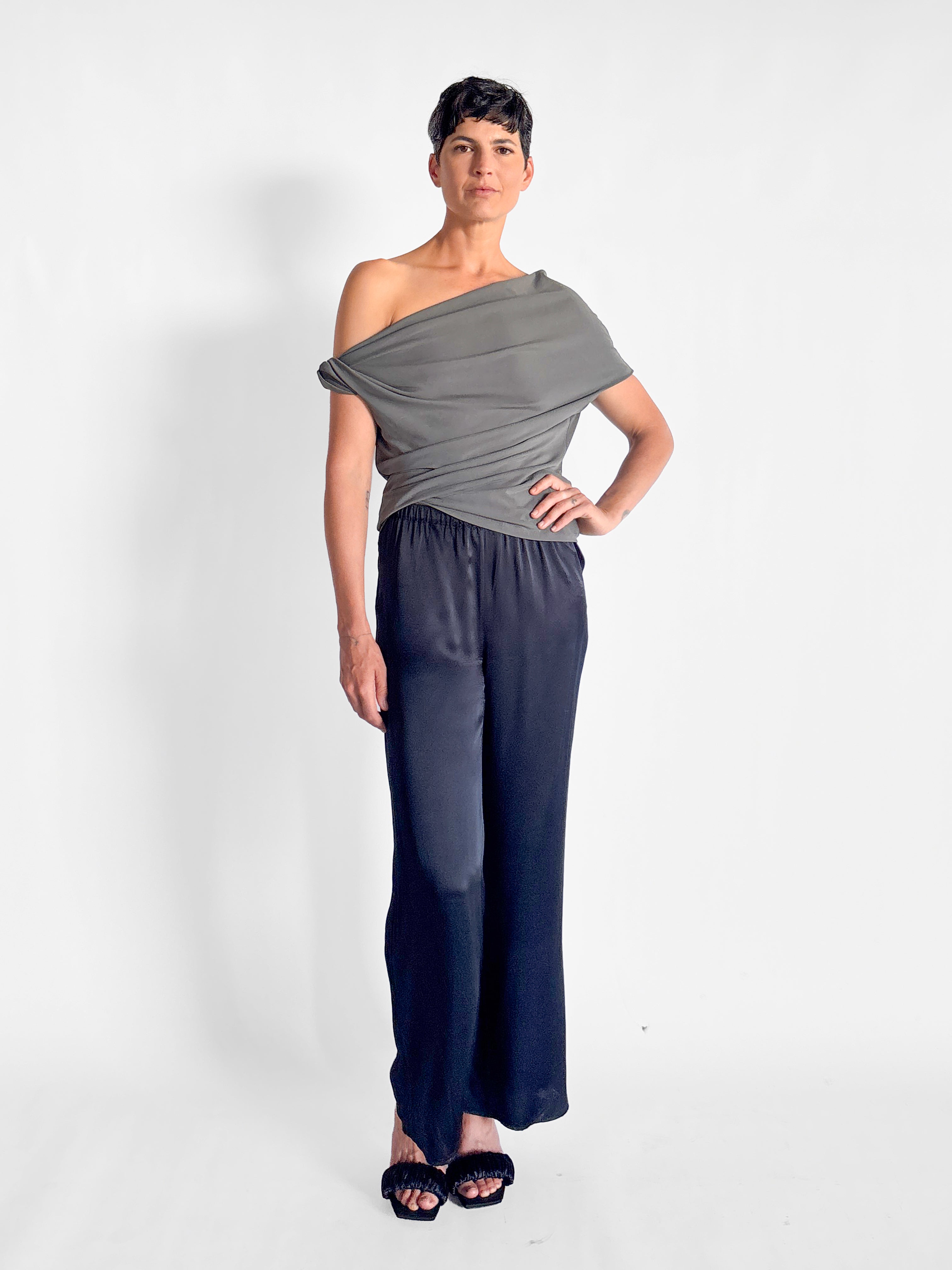 Maison Essentiele Straight Leg Pant, image 2 of 4