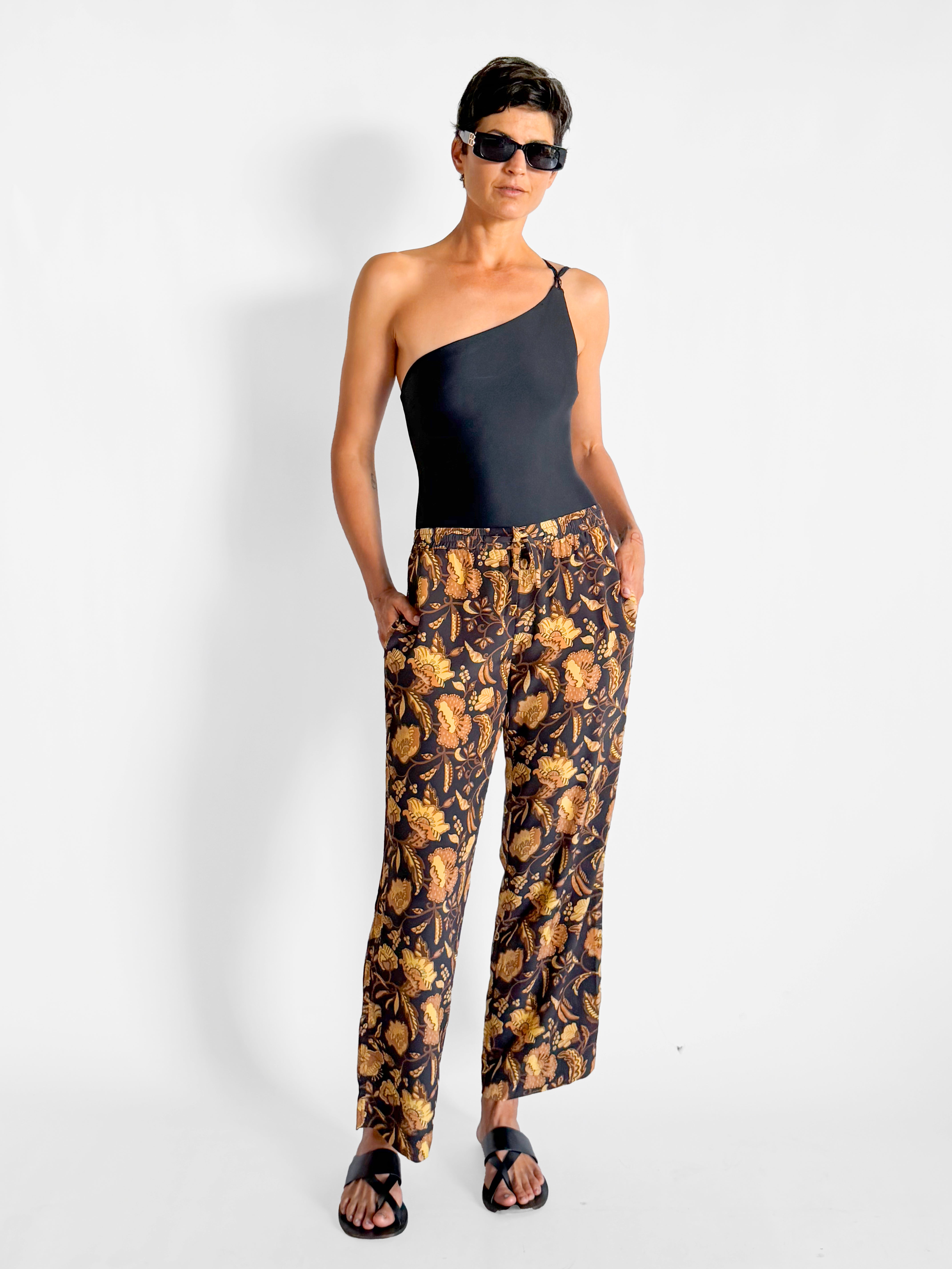 Matteau Drawstring Pant, image 3 of 5