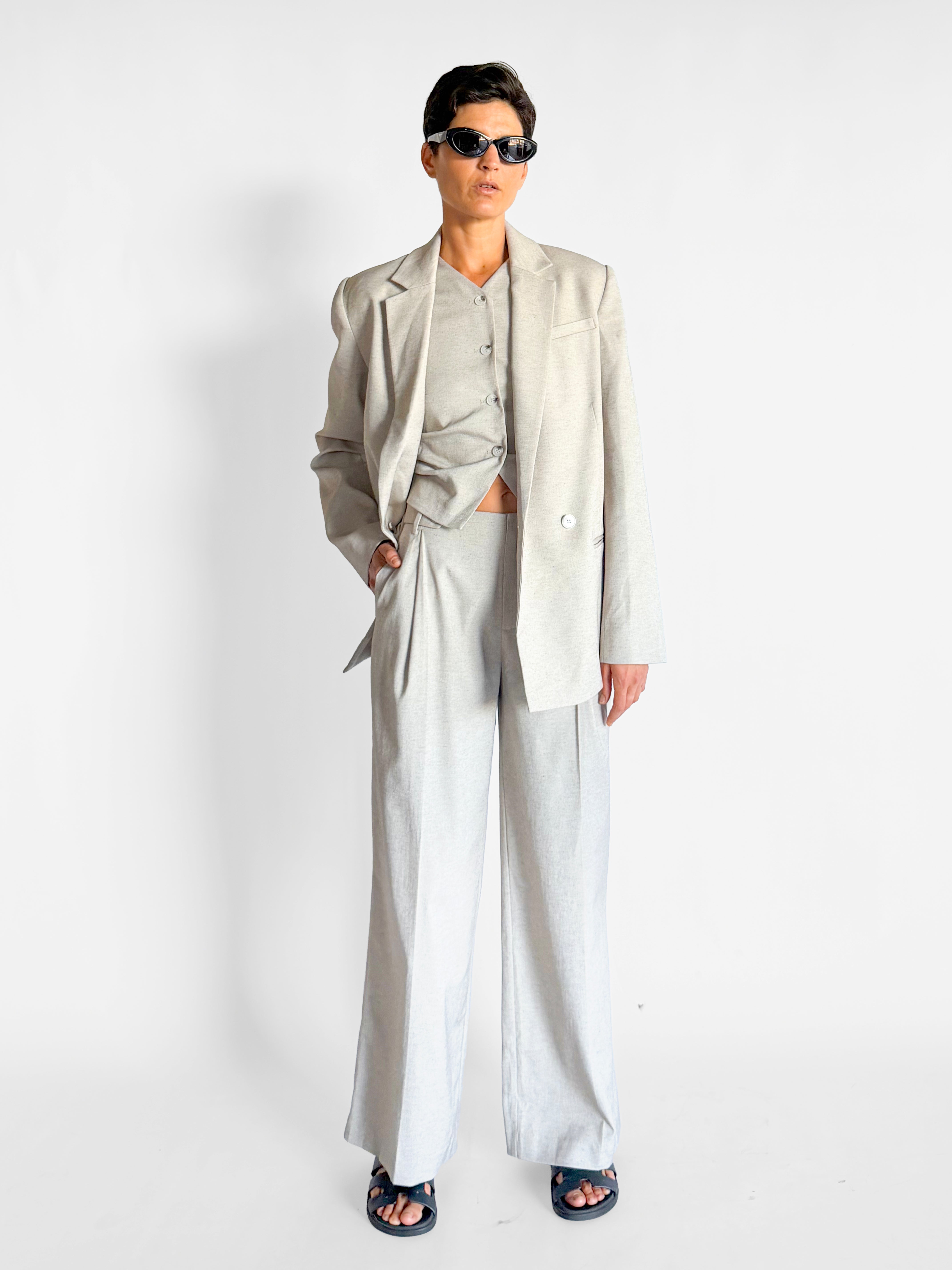 SIR. Leone Vest, image 3 of 8
