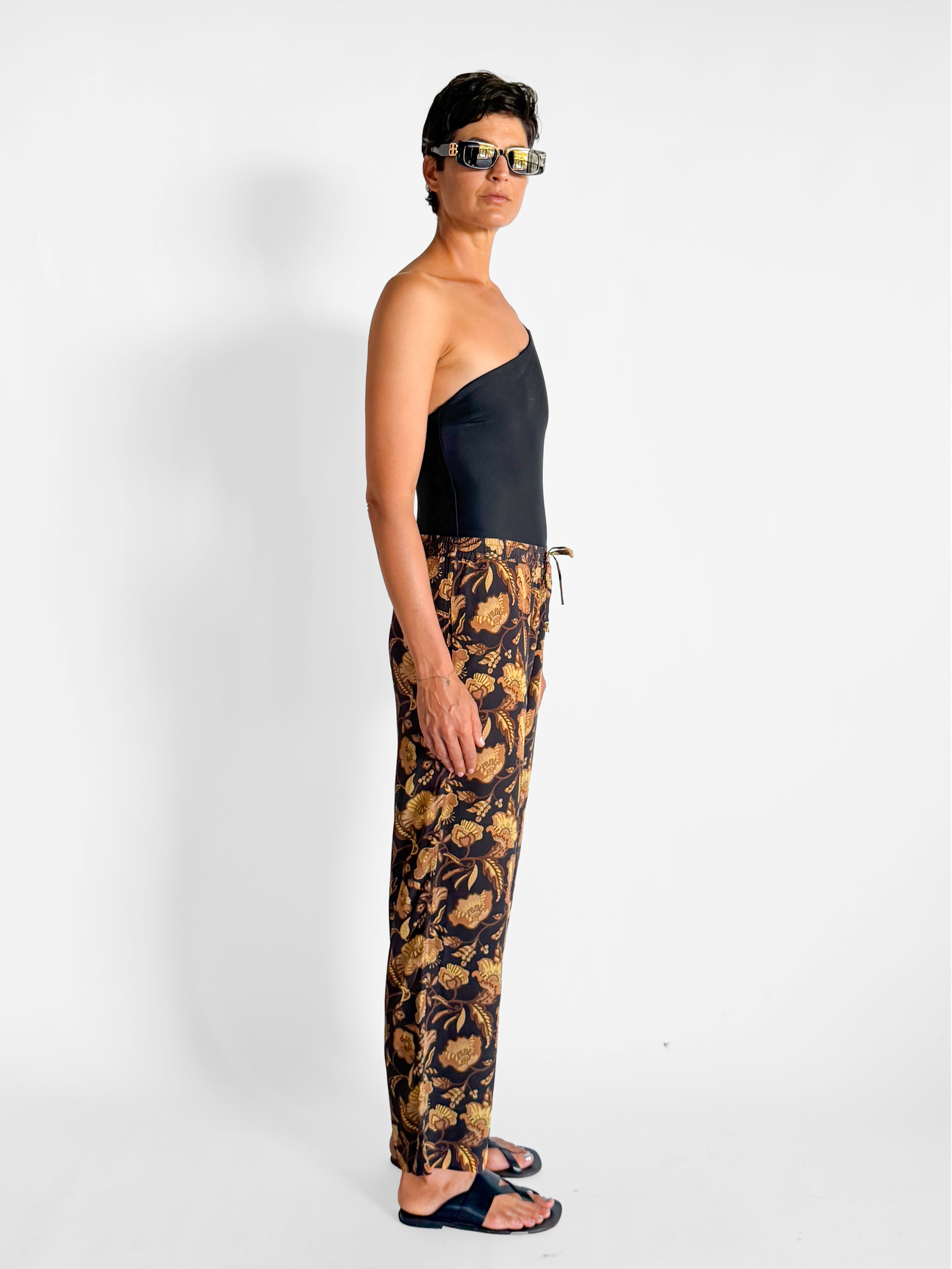 Matteau Drawstring Pant, image 4 of 5