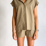 Relaxed Sleeveless Shirt