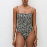 Petite Square Maillot