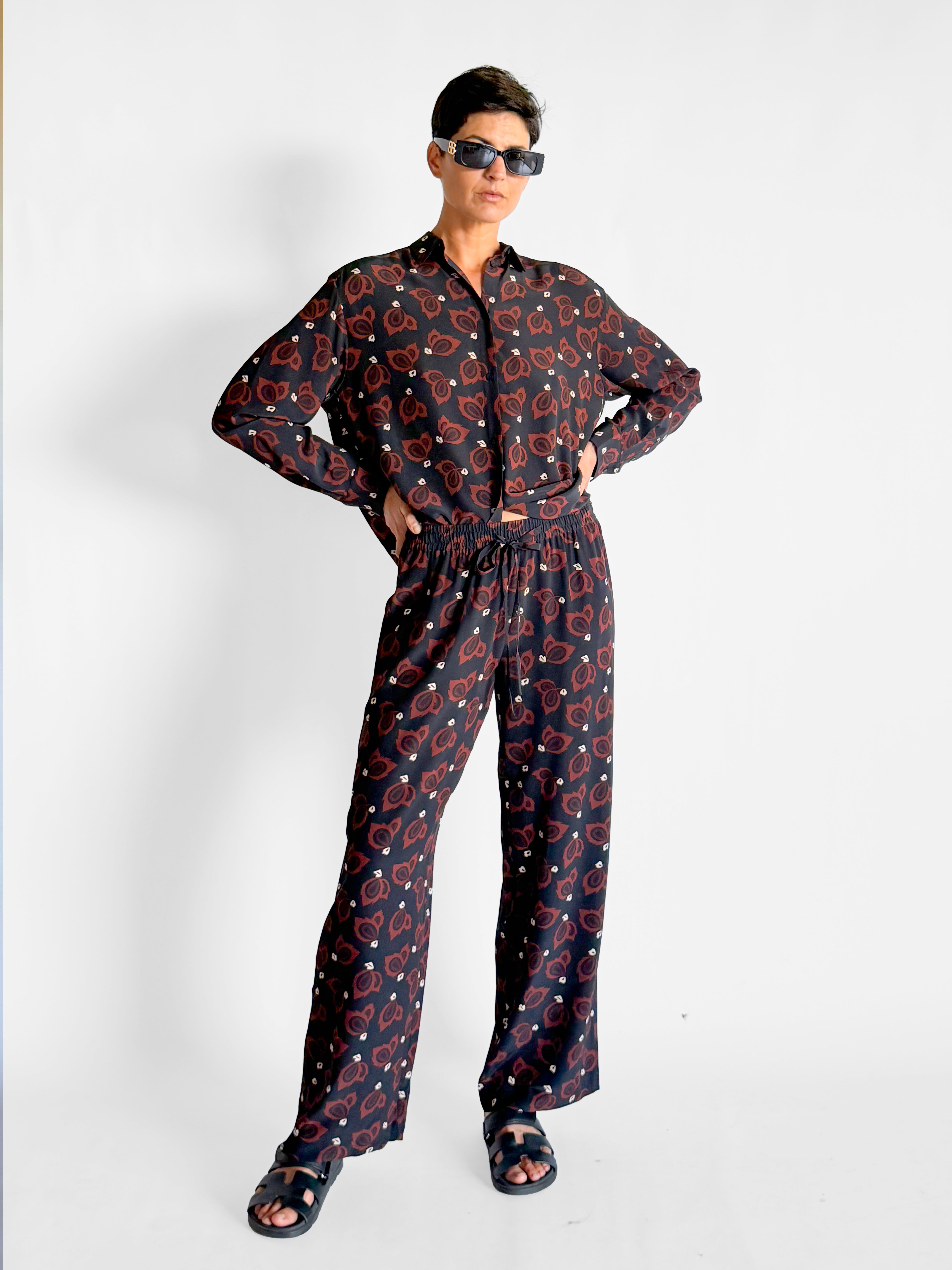 Matteau Drawstring Trouser — image 6 of 8