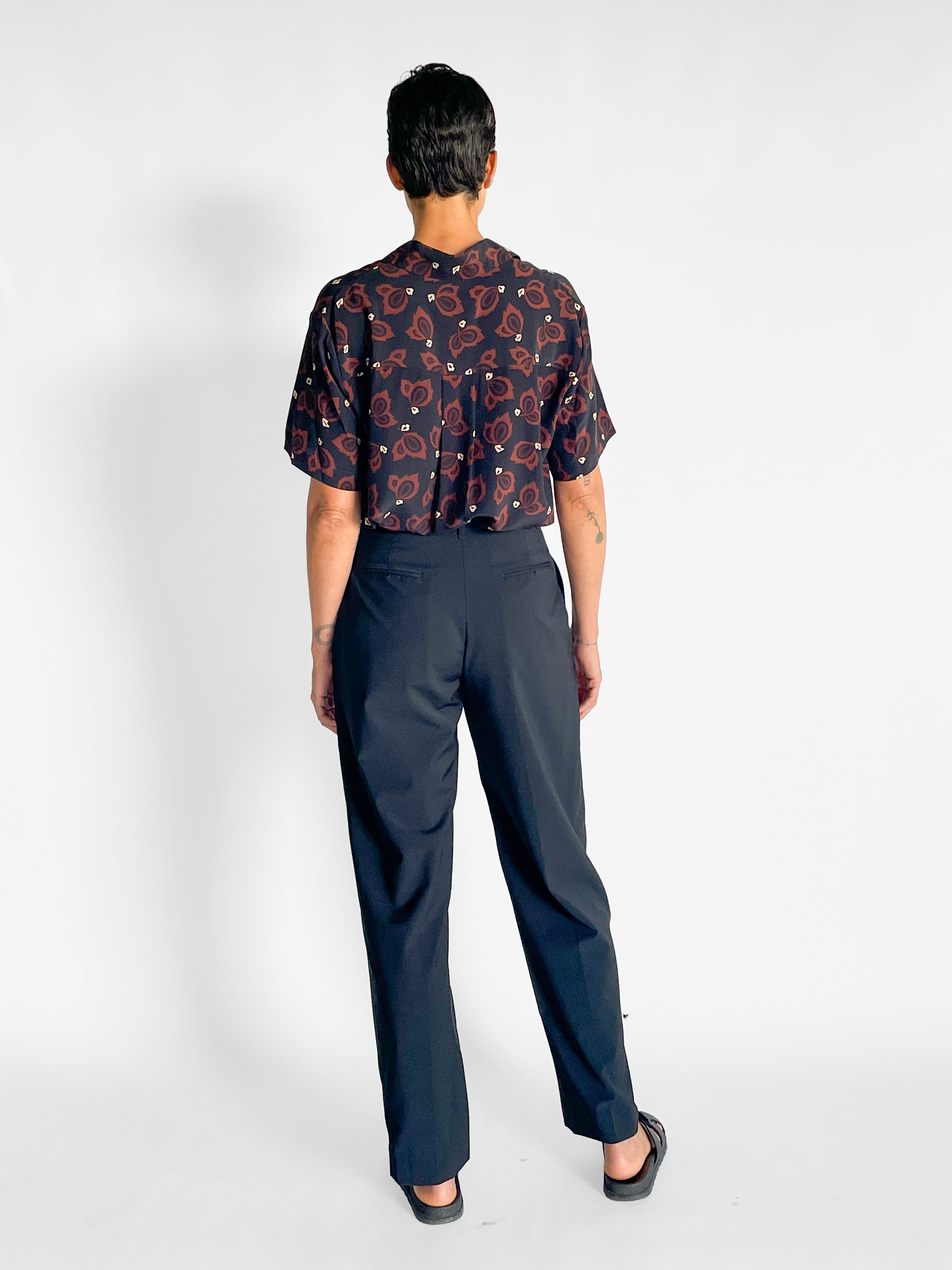 Matteau Relaxed Tailored Pleat Trouser — image 3 of 5