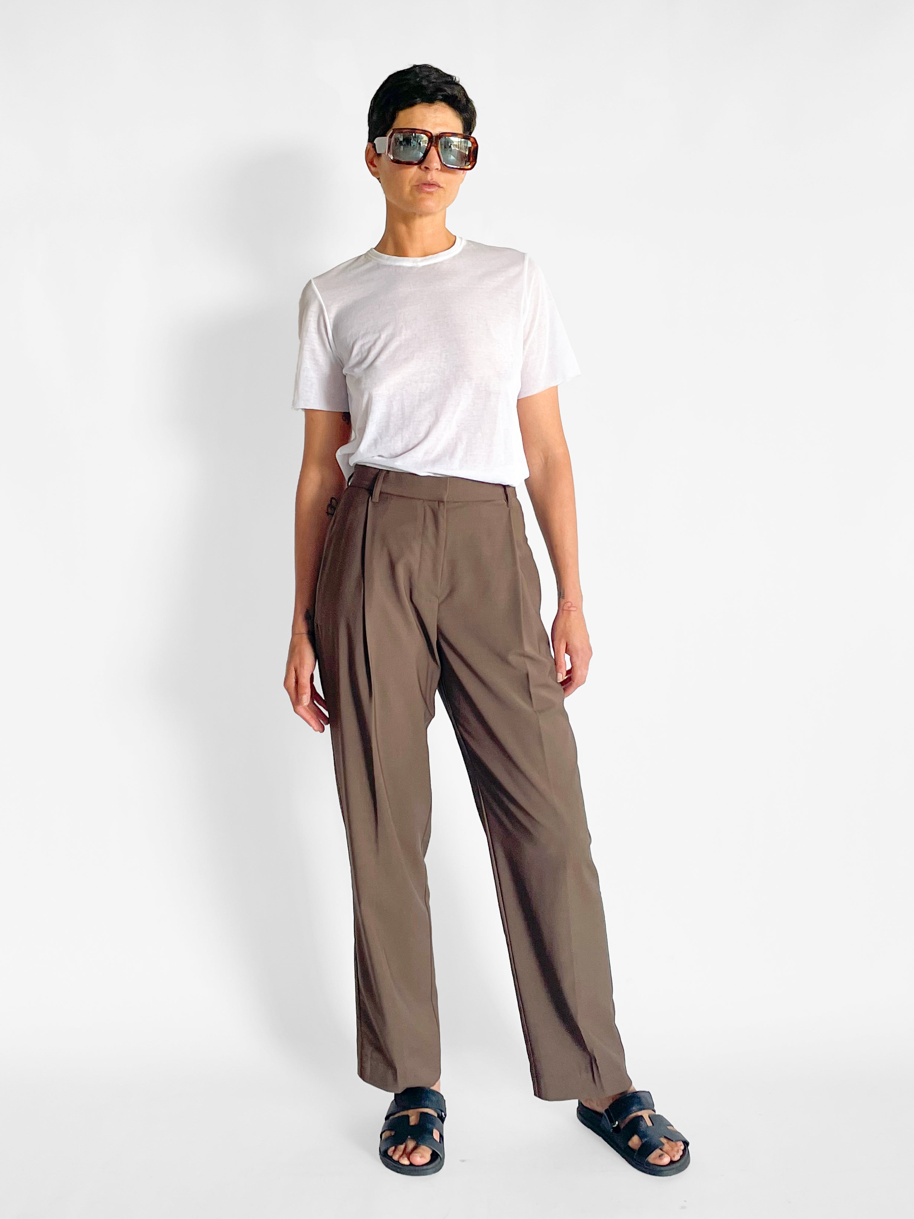 Matteau Relaxed Tailored Pleat Trouser — image 1 of 5