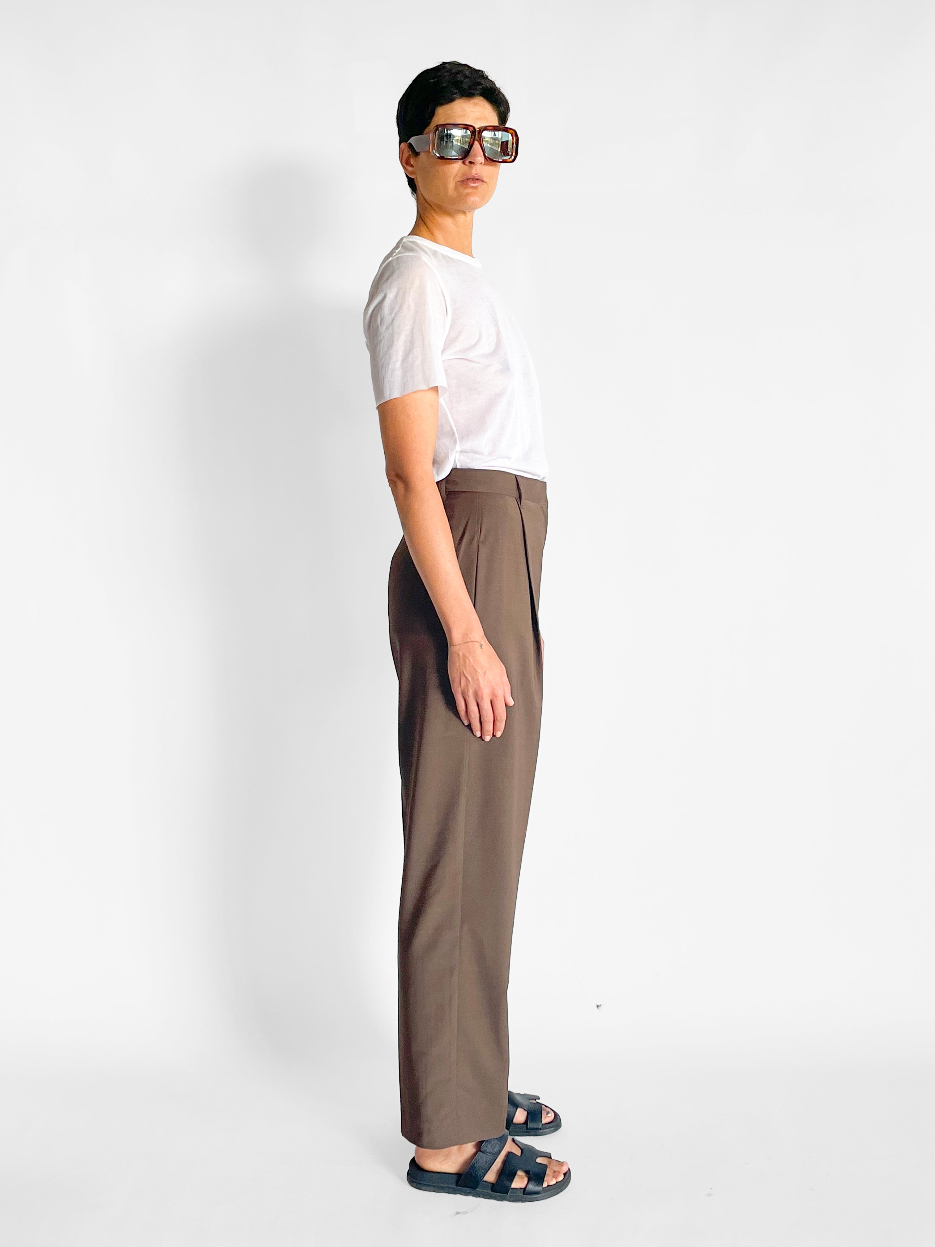 Matteau Relaxed Tailored Pleat Trouser — image 5 of 5