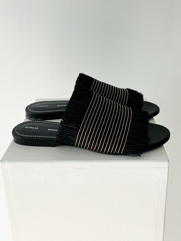 Flat Fringe Sandals
